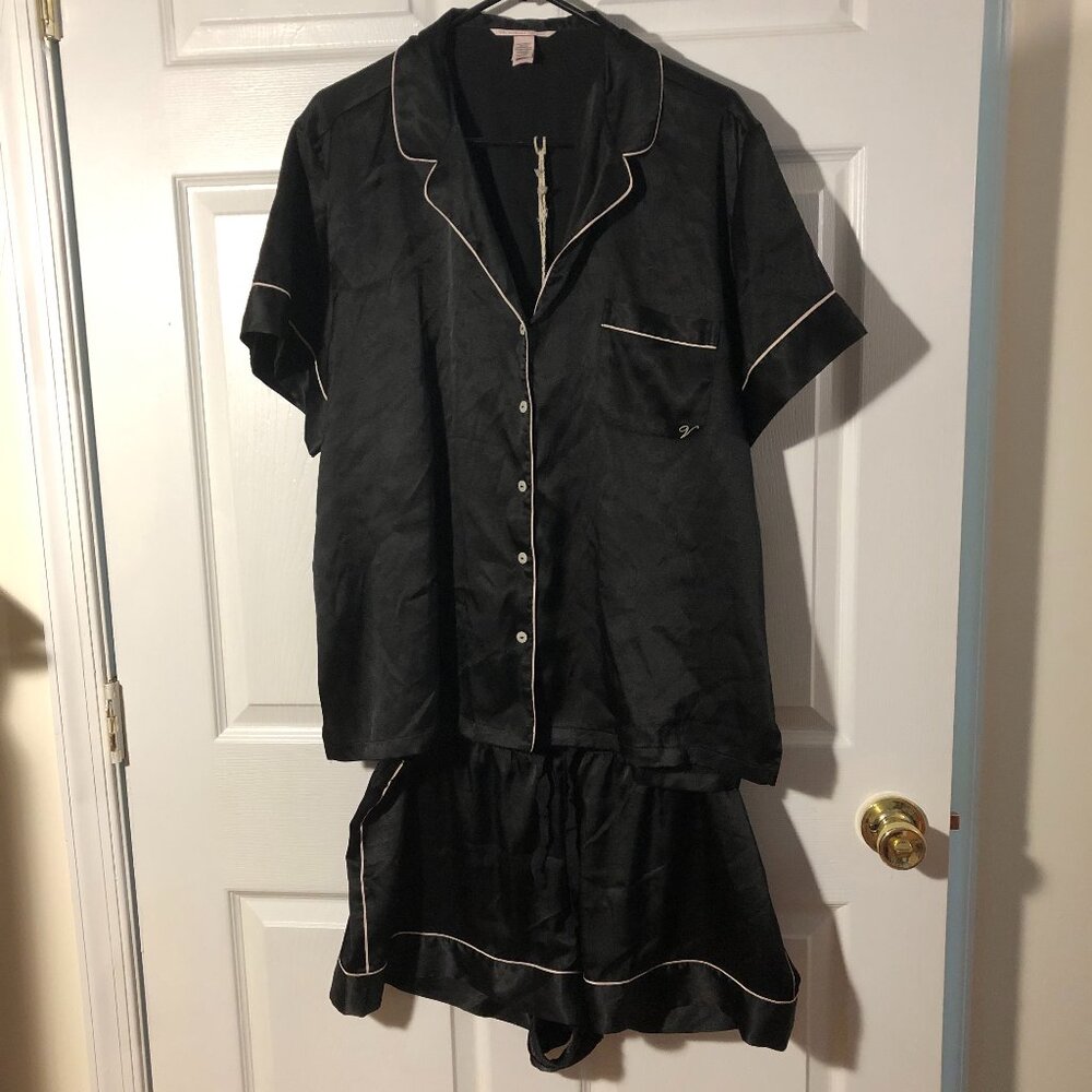 Victoria's Secret women summer black pajama, top blouse and shorts, XL